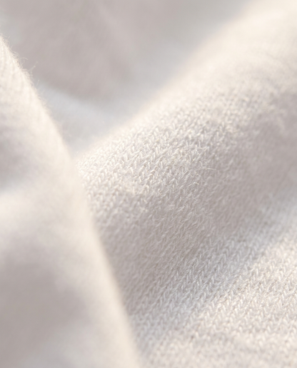 Macro du tricot modal viscose MAÉO — fibres naturelles douces